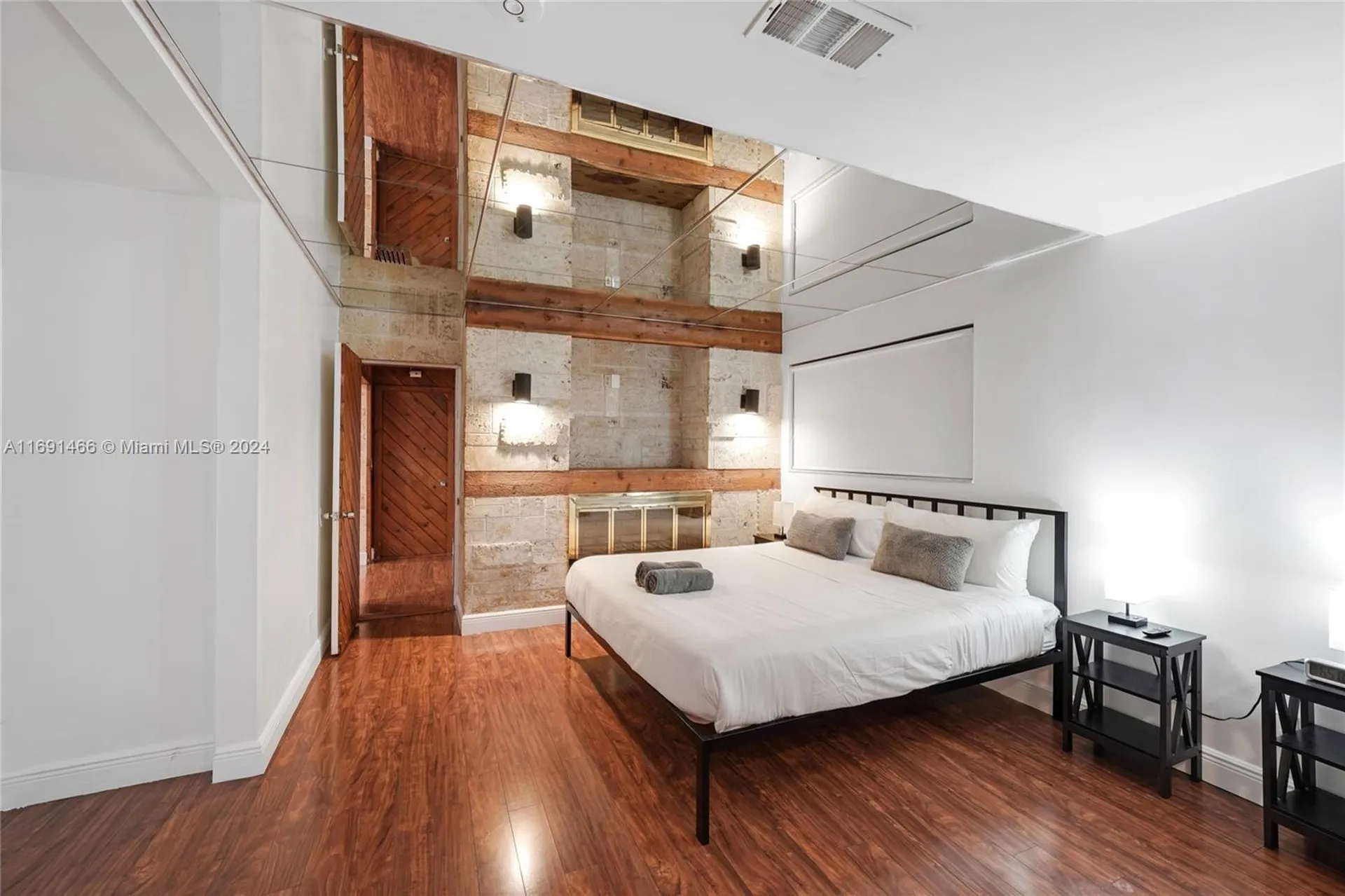 5000 Grant Street Hollywood FL 33021