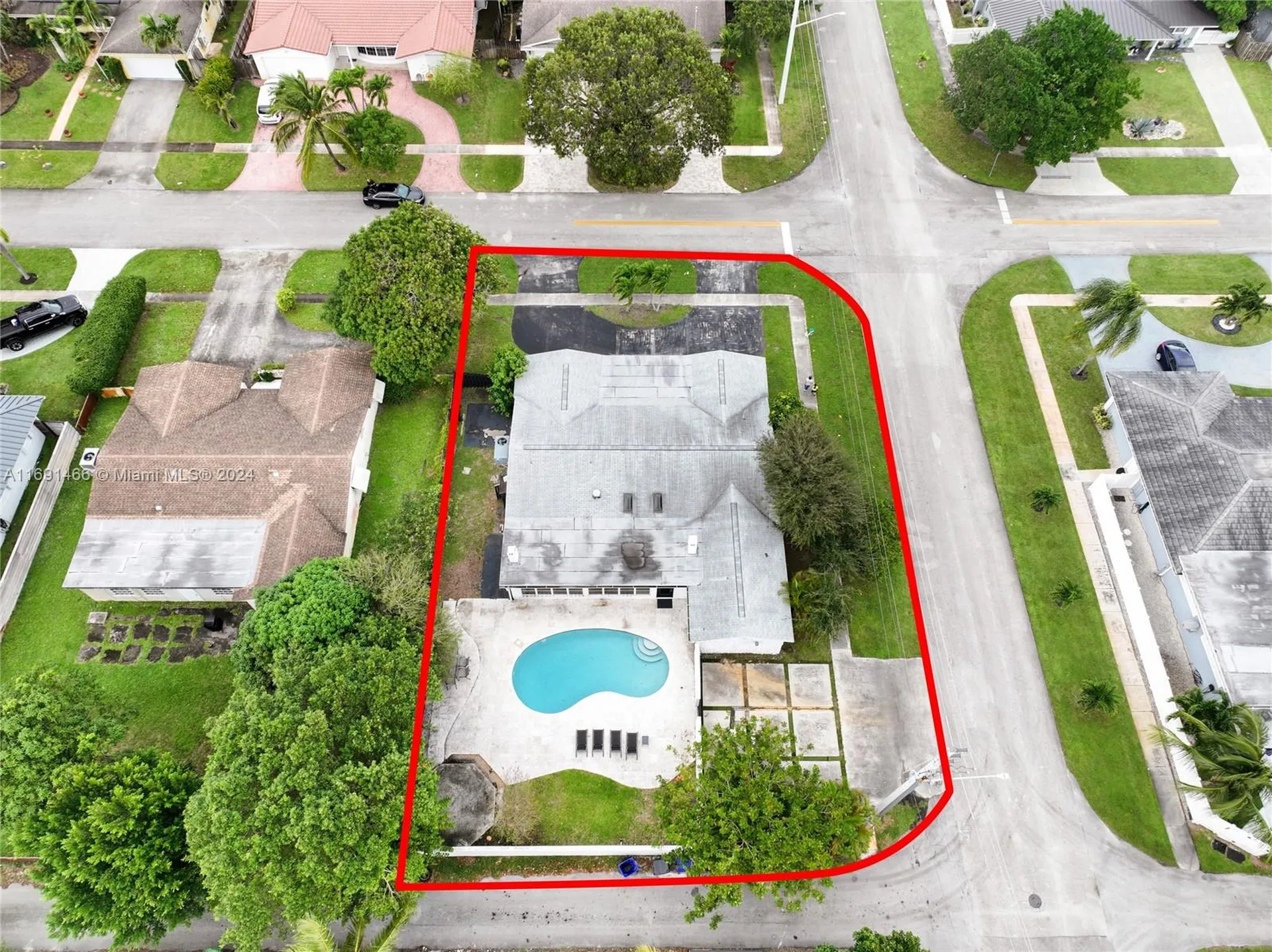 5000 Grant Street Hollywood FL 33021