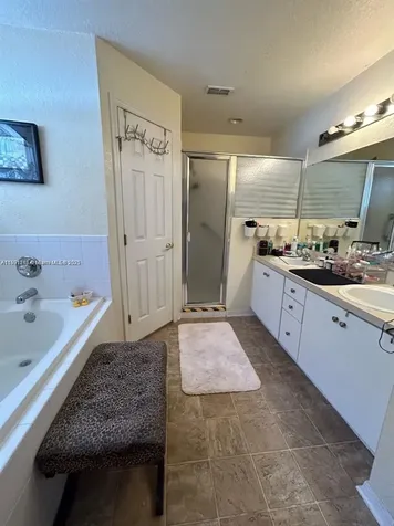 669 Sierra Circle Davenport FL 33837
