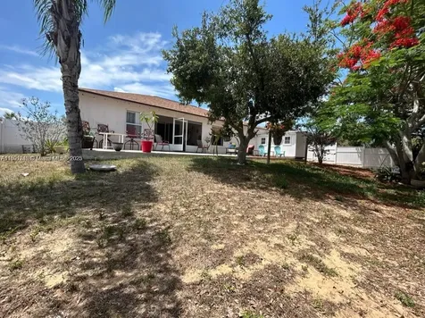 669 Sierra Circle Davenport FL 33837