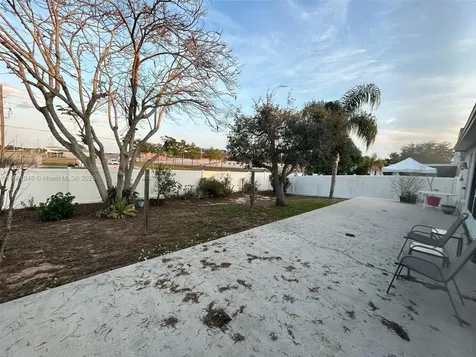669 Sierra Circle Davenport FL 33837