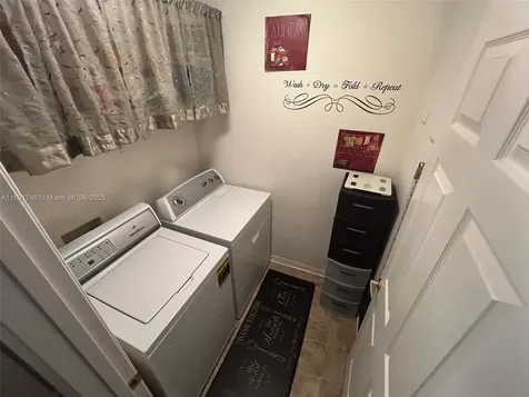 669 Sierra Circle Davenport FL 33837