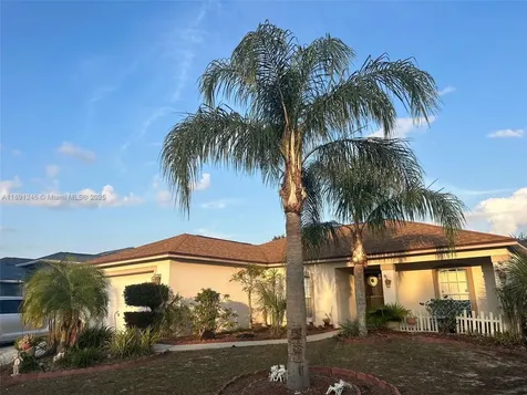 669 Sierra Circle Davenport FL 33837