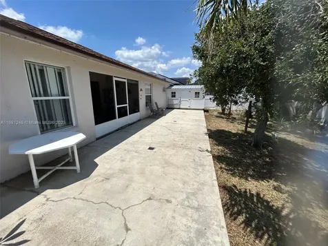 669 Sierra Circle Davenport FL 33837