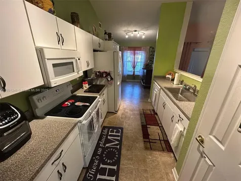 669 Sierra Circle Davenport FL 33837