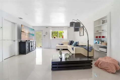 10411 SW 51st Street Miami FL 33165