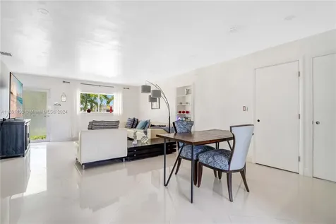 10411 SW 51st Street Miami FL 33165