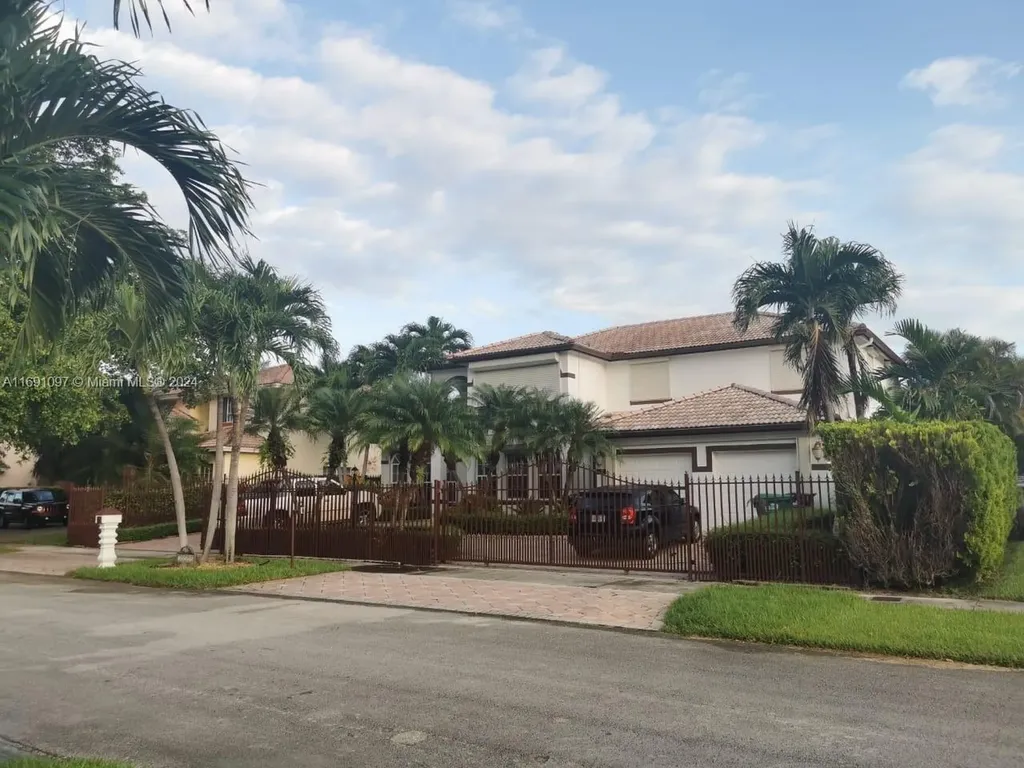 15555 SW 114th Street Miami FL 33196