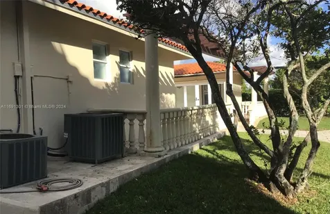13460 SW 32nd Street Kendall FL 33175