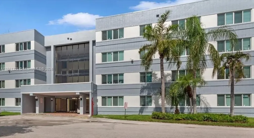 14850 Naranja Lakes Boulevard Homestead FL 33032