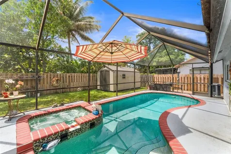 7294 NW 39th Street Coral Springs FL 33065