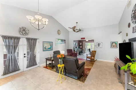 7294 NW 39th Street Coral Springs FL 33065