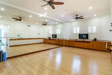 3175 NE 184th Street Aventura FL 33160