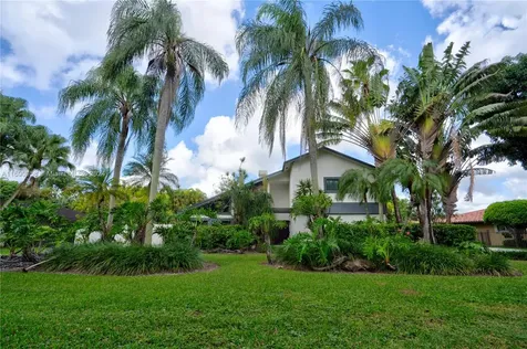 12801 S Calusa Club Drive Miami FL 33186