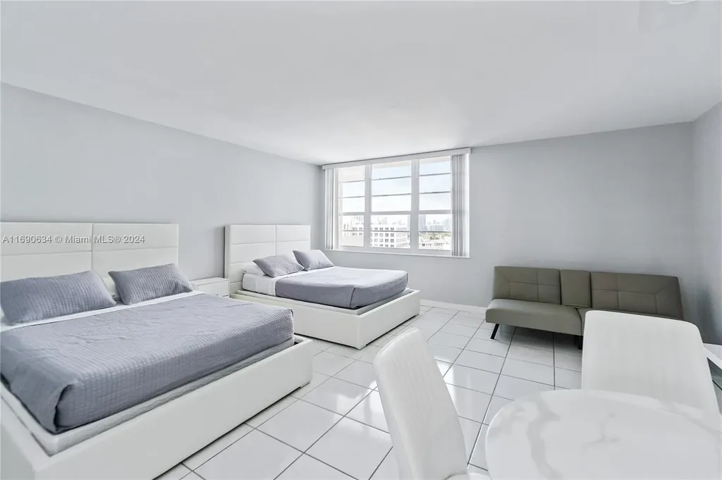 100 Lincoln Road Miami Beach FL 33139
