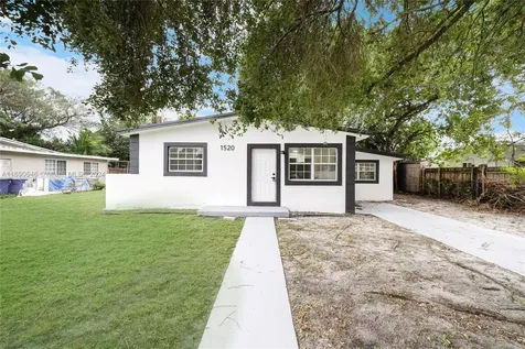 1520 NE 206th Street Miami FL 33179