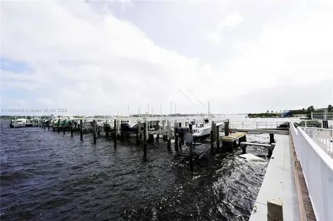 123 Harbors Way Boynton Beach FL 33435