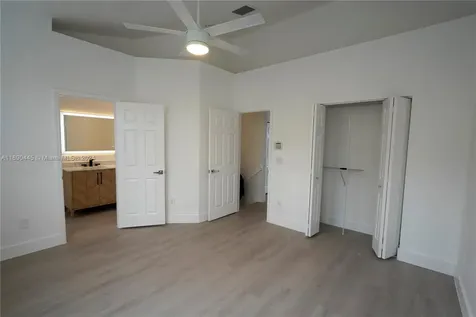 123 Harbors Way Boynton Beach FL 33435