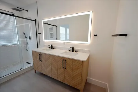 123 Harbors Way Boynton Beach FL 33435