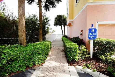 123 Harbors Way Boynton Beach FL 33435