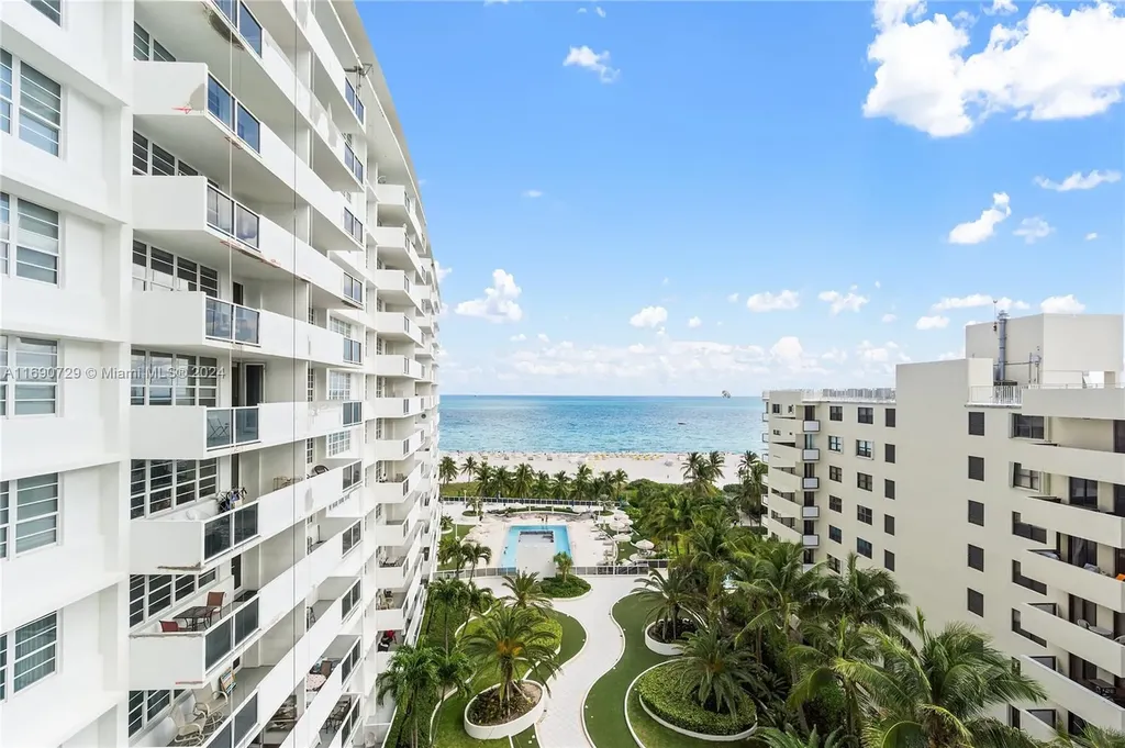 100 Lincoln Road Miami Beach FL 33139