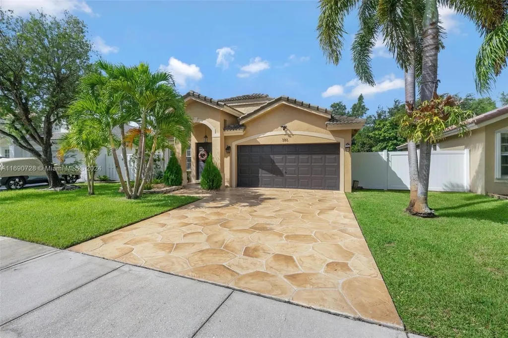 386 SW 206th Avenue Pembroke Pines FL 33029