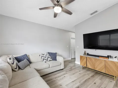 16581 SW 146th Court Miami FL 33177
