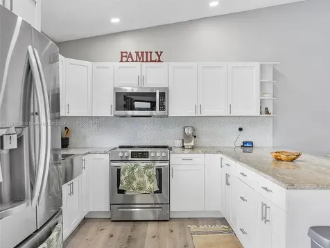 16581 SW 146th Court Miami FL 33177