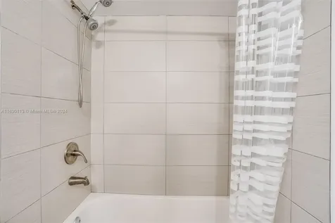 20350 W Country Club Drive Aventura FL 33180