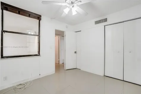 20350 W Country Club Drive Aventura FL 33180