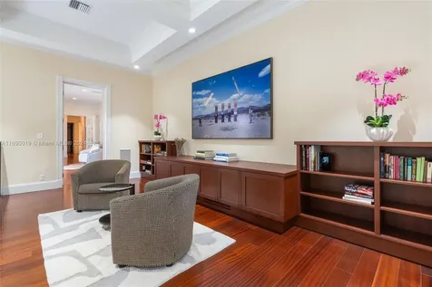 5455 Kerwood Oaks Drive Coral Gables FL 33156