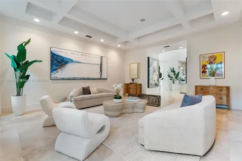 5455 Kerwood Oaks Drive Coral Gables FL 33156