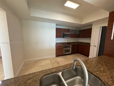 3330 NE 190 Street Aventura FL 33180