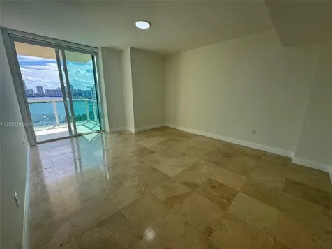 3330 NE 190 Street Aventura FL 33180