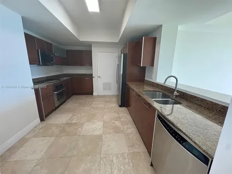 3330 NE 190 Street Aventura FL 33180