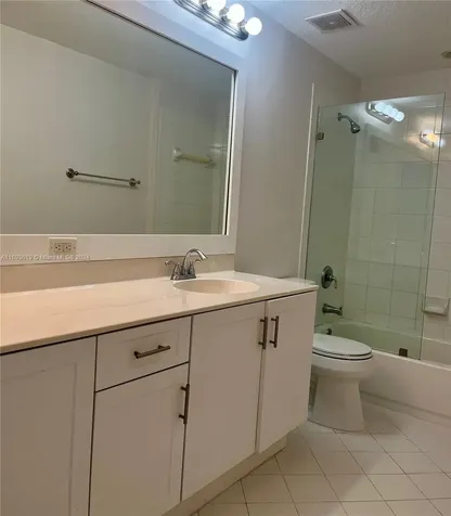 10710 NW 66th Street Doral FL 33178
