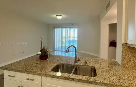10710 NW 66th Street Doral FL 33178