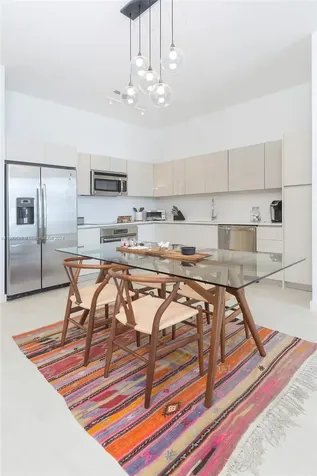 2600 E Hallandale Beach Boulevard Hallandale Beach FL 33009