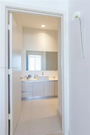 2600 E Hallandale Beach Boulevard Hallandale Beach FL 33009