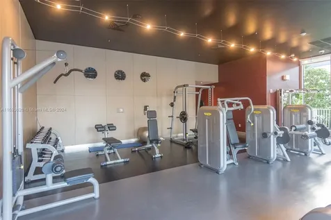 2600 E Hallandale Beach Boulevard Hallandale Beach FL 33009