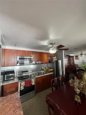 623 SW 6th Terrace #1-2 Hallandale Beach FL 33009