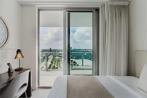4010 S Ocean Drive Hollywood FL 33019