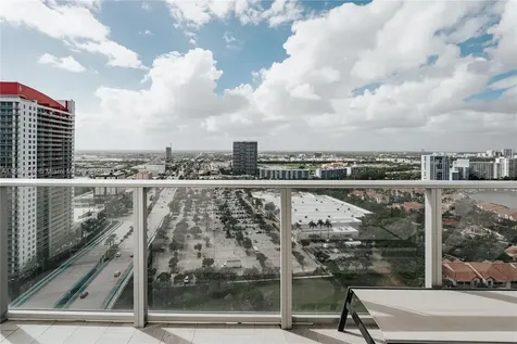 4010 S Ocean Drive Hollywood FL 33019