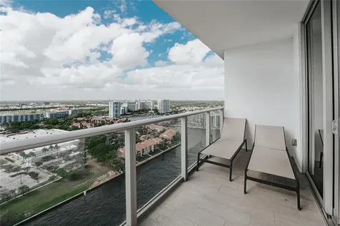 4010 S Ocean Drive Hollywood FL 33019