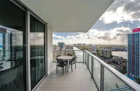4010 S Ocean Drive Hollywood FL 33019