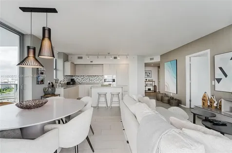 4010 S Ocean Drive Hollywood FL 33019