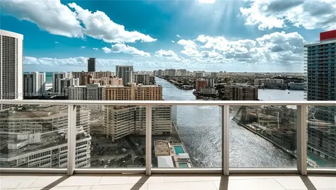 4010 S Ocean Drive Hollywood FL 33019