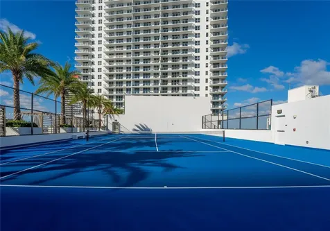 4010 S Ocean Drive Hollywood FL 33019