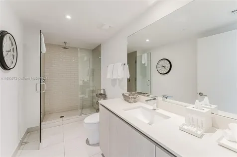 4010 S Ocean Drive Hollywood FL 33019