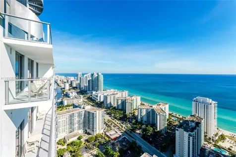 4010 S Ocean Drive Hollywood FL 33019